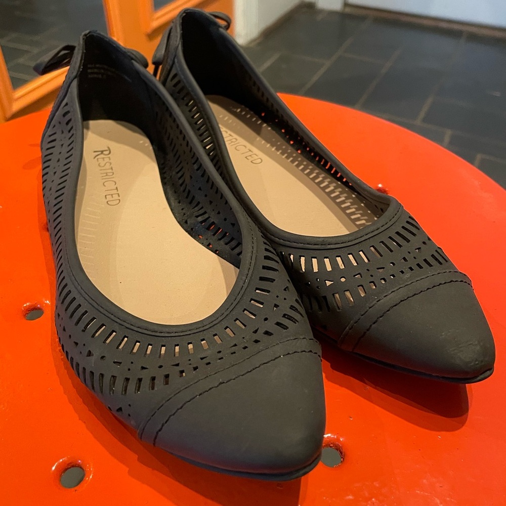 Restricted Black Perforated Women's Flats - size 6.5